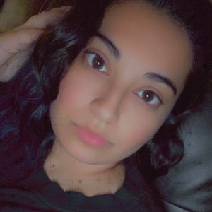 Meet your Posher, Karina